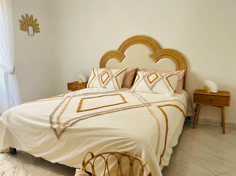 Scio Guesthouse-Centro Storico เนเปิลส์ ภายนอก รูปภาพ